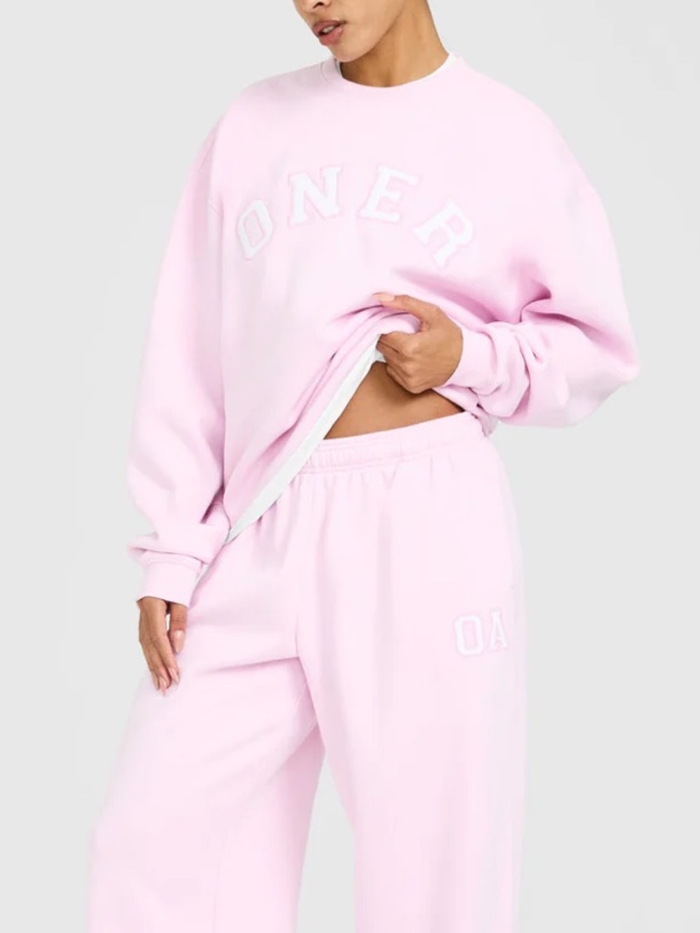 Oner Active Chalk Pink Logo Crewneck Sweatshirt Medium